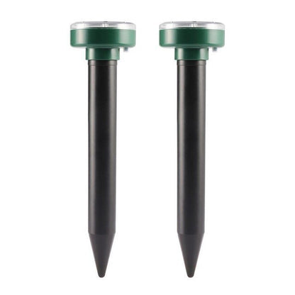 Natural Pest Repellent for Safe Gardens - Luxicro