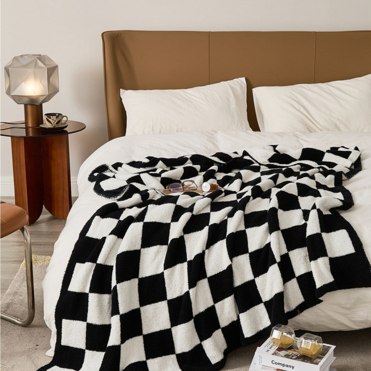 Plush Black White Knitted Throw Blanket