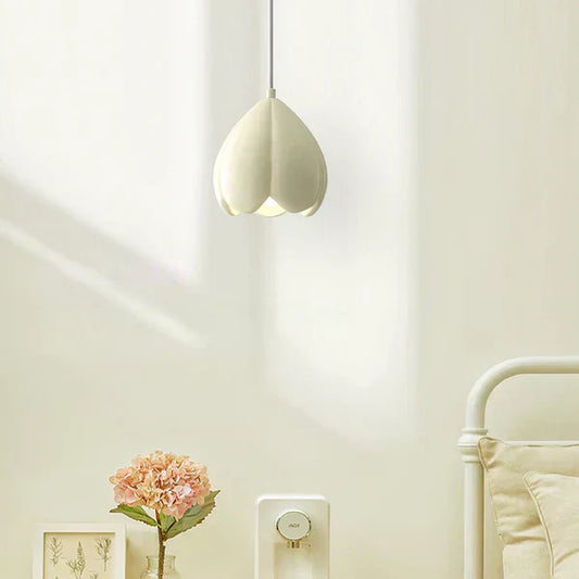 Delicate Flower Drop Pendant Necklace - Luxicro