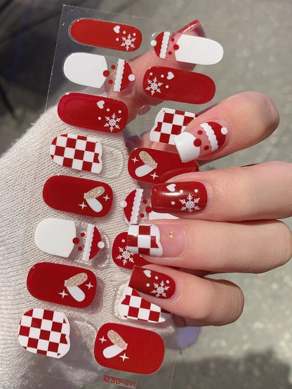 Simple DIY Holiday Nail Art Set