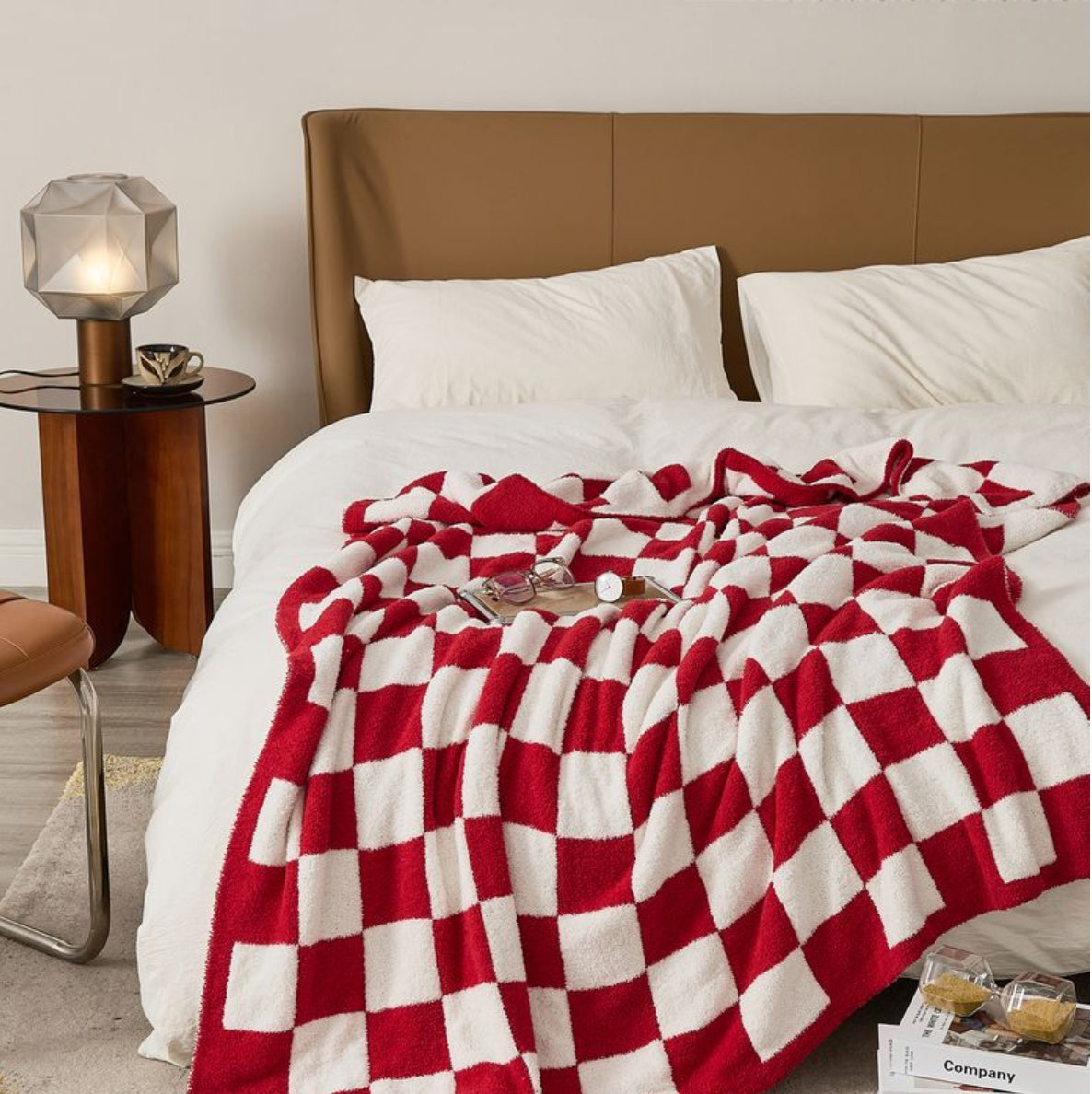 Plush Black White Knitted Throw Blanket