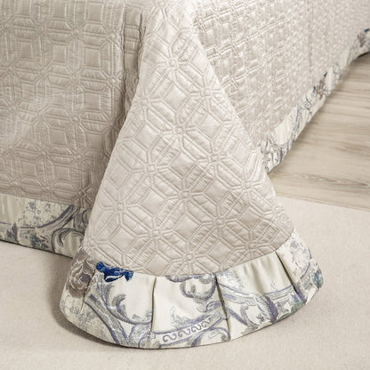 Elegant Eastern Pattern Premium Bedding Set