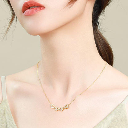 Delicate Lucky Clover Pendant Necklace