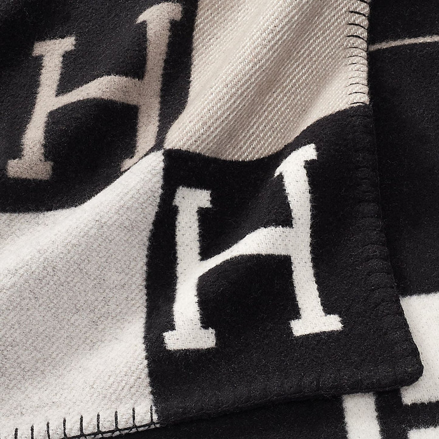 Soft Plush Wool Cashmere Throw Blanket