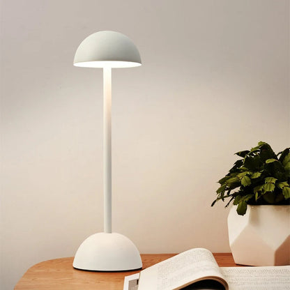 Contemporary Sleek Office Lamp - Luxicro