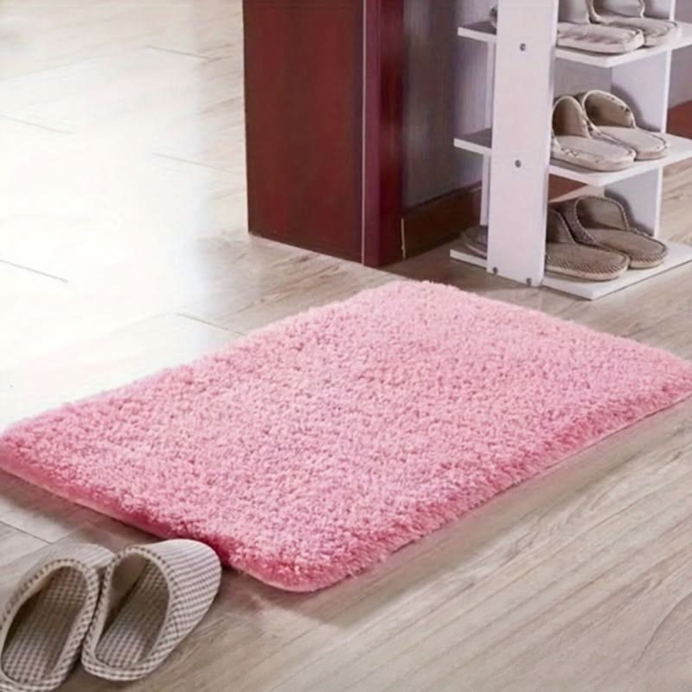 Grip Bathroom Mat – Plush Absorbent Rug for Extra Comfort