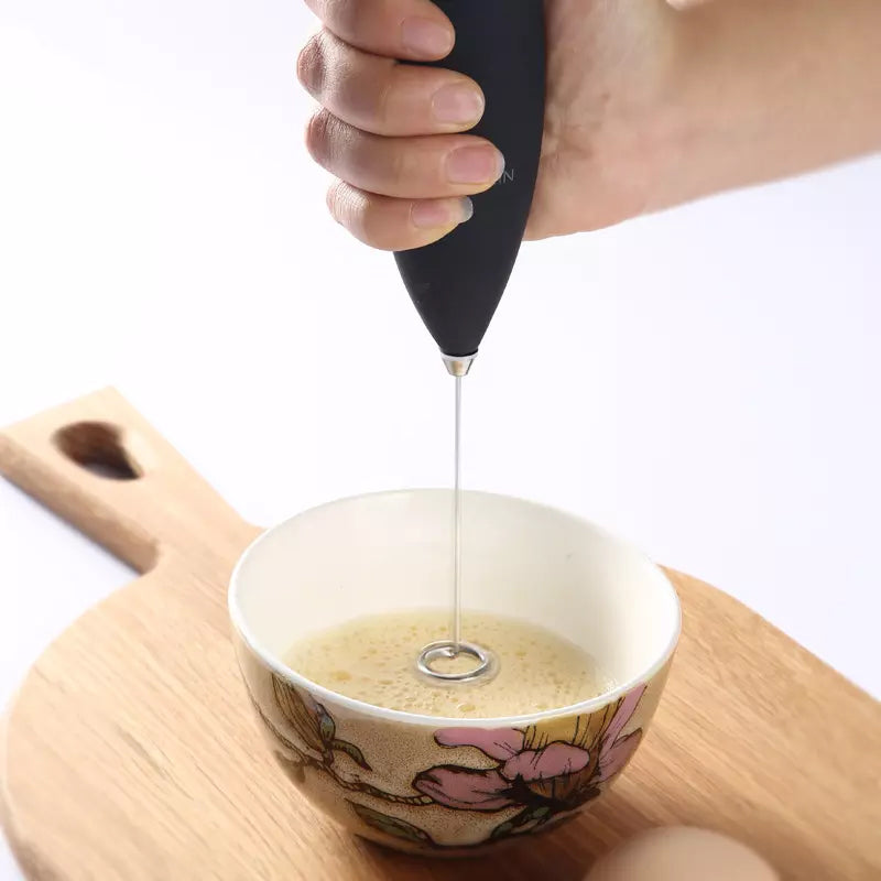 Compact Automatic Milk Frother in Stainless Steel