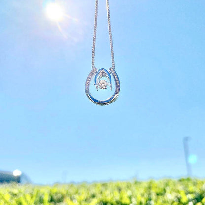 Stylish Horse Shoe Pendant Necklace