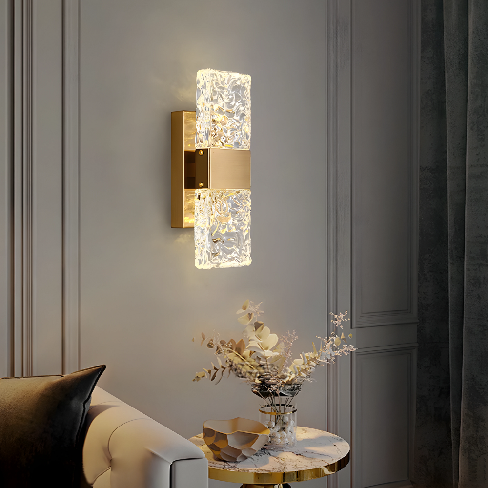 Contemporary Curved Wall Lamp