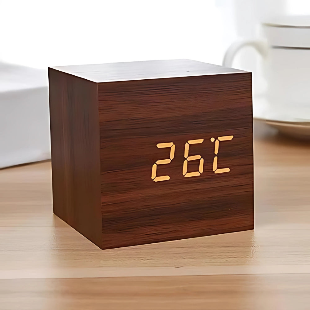 Compact LED Clock Radio Alarm - Luxicro