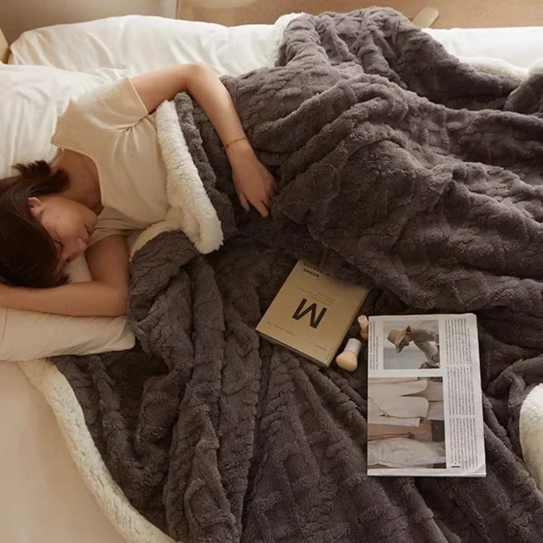 Soft Warm Fleece Blanket for Bed and Sofa