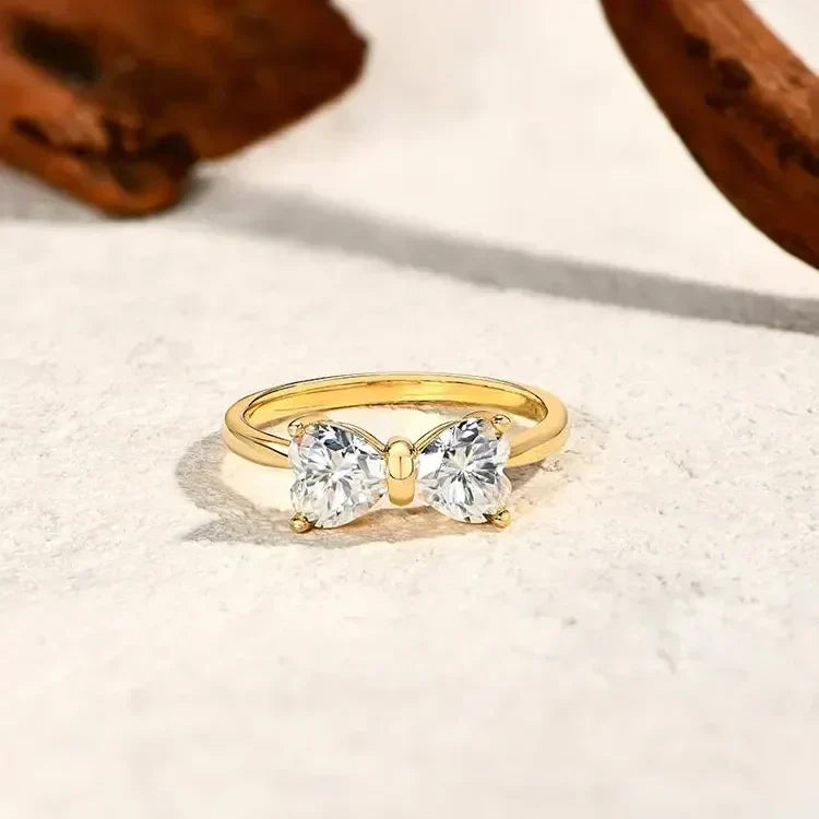 Luxurious Silver Dazzling Bow Wedding Ring