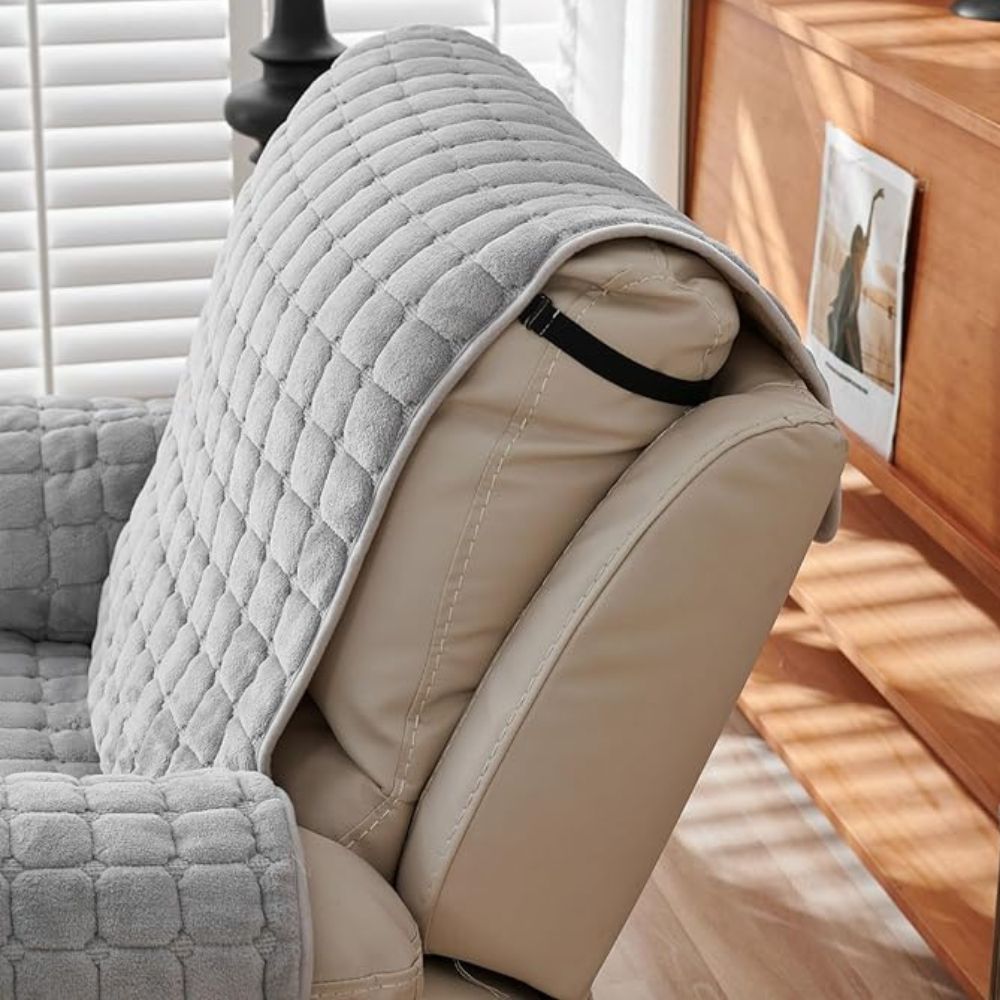 Plush Patterned Couch Cover