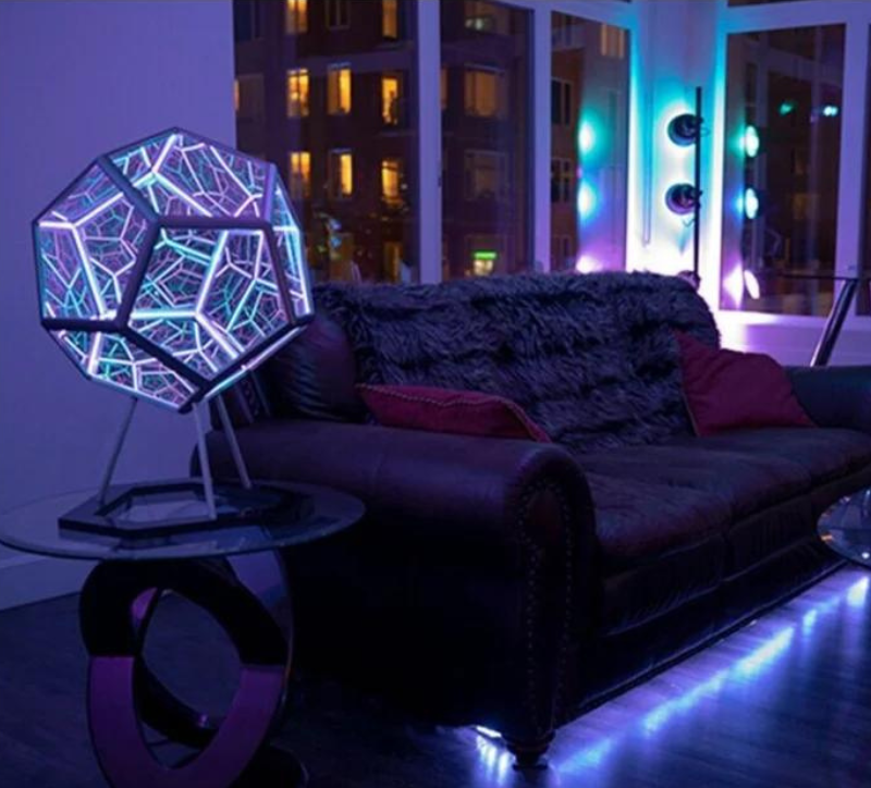 3D Visual LED Globe Light with Depth Effect - Luxicro