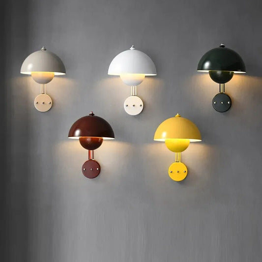 Bright Floral Wall Lamp - Elegant Dutch Style - Luxicro