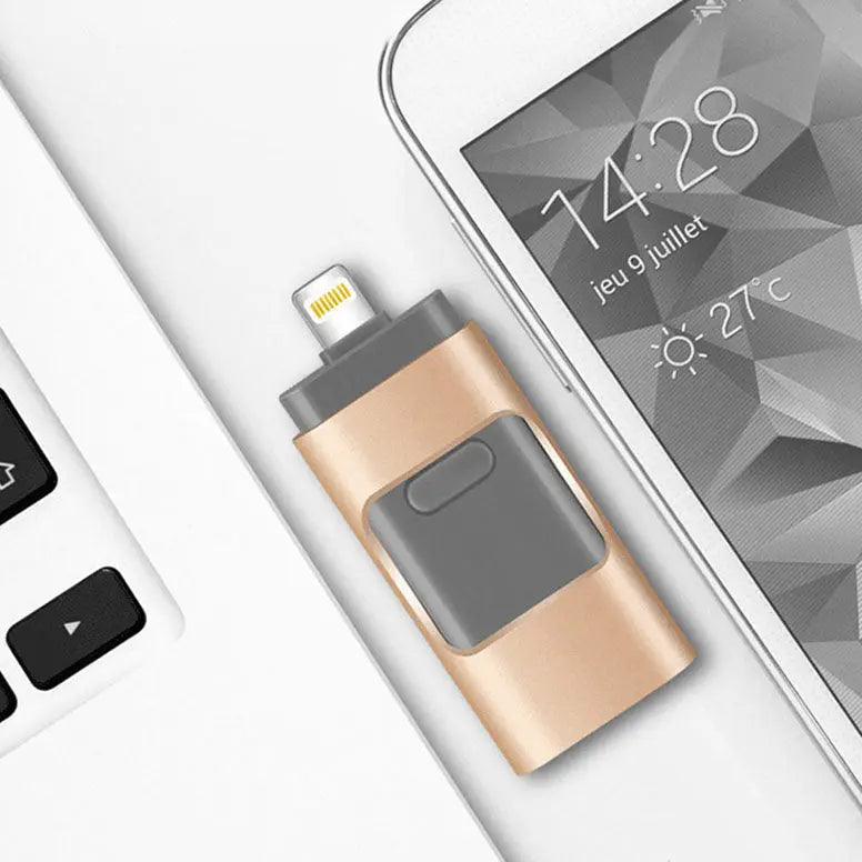 Compact 4-in-1 USB Flash Drive Storage