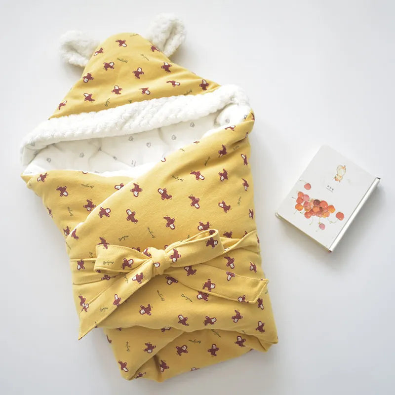 Cozy Infant Sleeper Blanket with Hood and Plush Inside