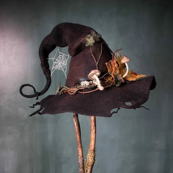 Dark Gothic Pointed Hat