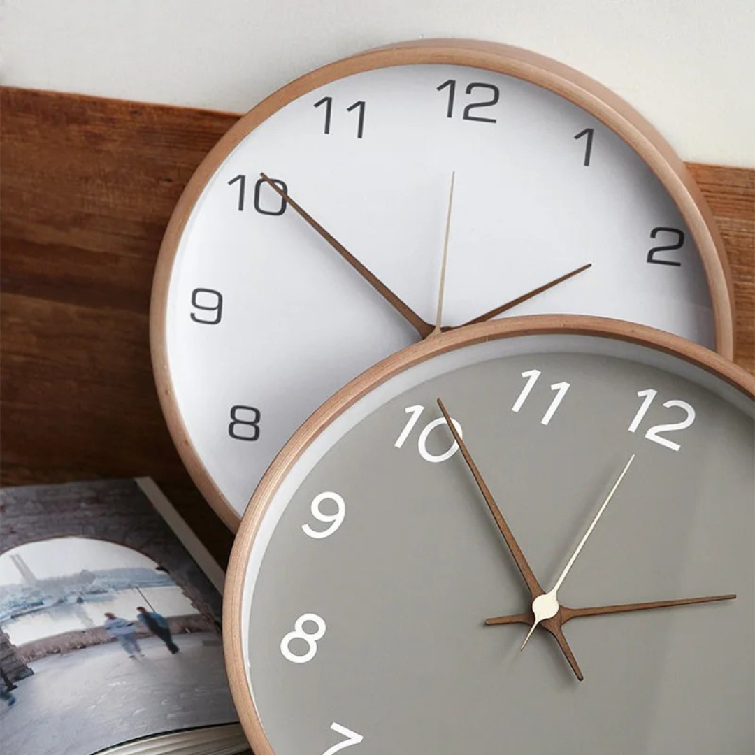 Traditional Wooden Big Clock