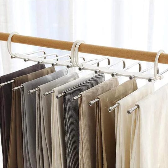 Simple Closet Shelf Storage Solution