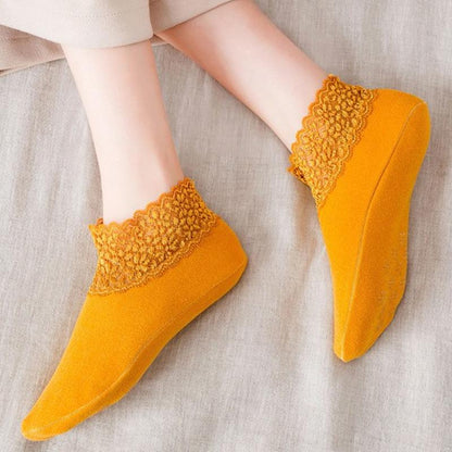 Cozy Lace Women's Winter Socks