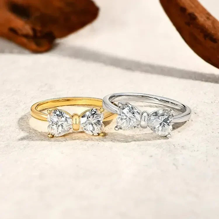 Luxurious Silver Dazzling Bow Wedding Ring