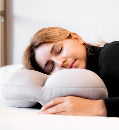Comfortable Rest Pillow - Luxicro