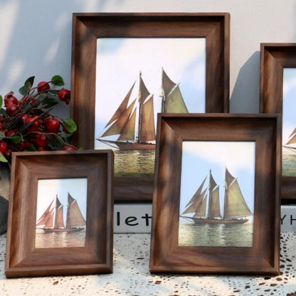 Contemporary Wall Frame Elegant Picture Display