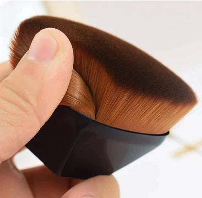 Professional Cosmetic Brush for Flawless Results
