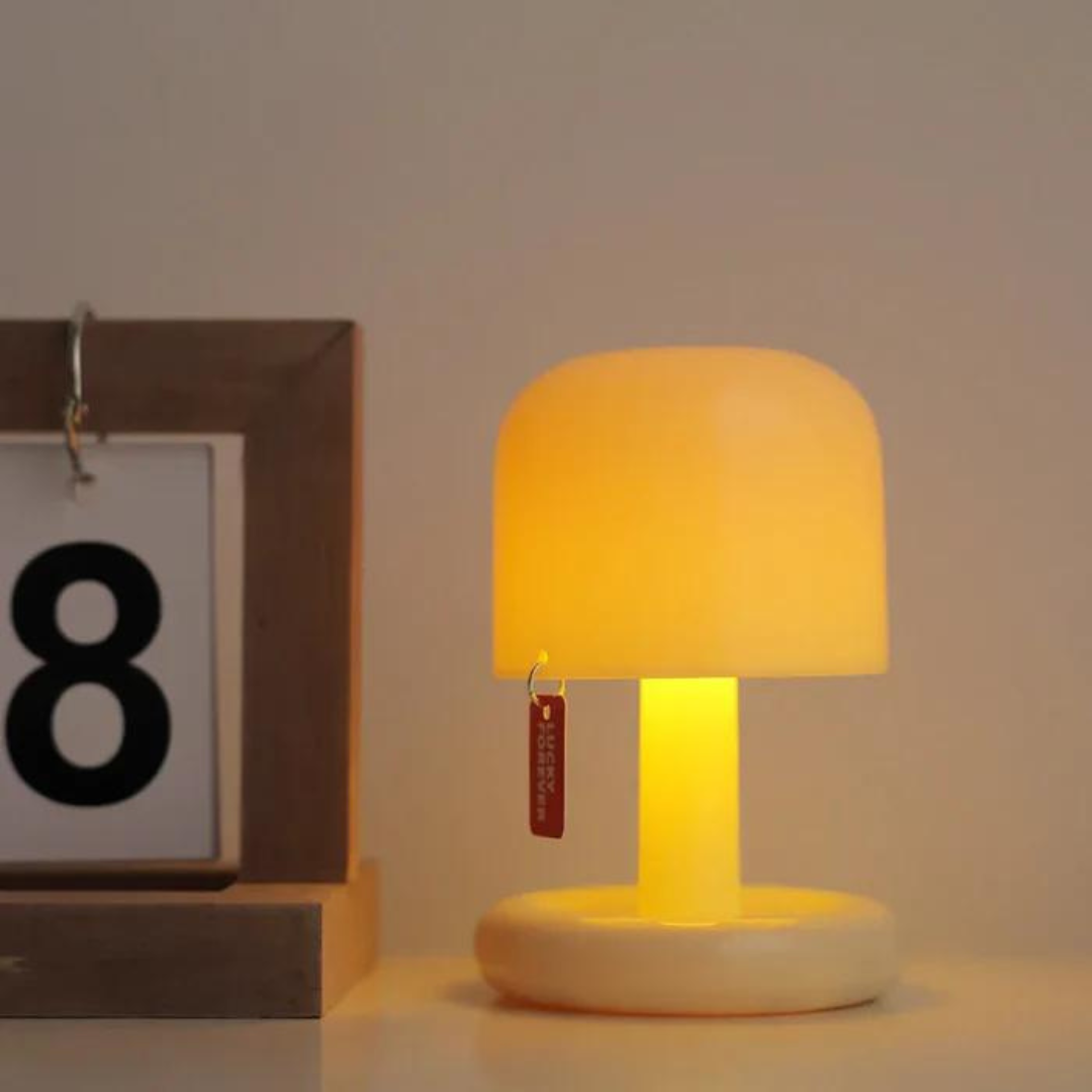 Compact LED Table Lamp – Warm Desk Lighting