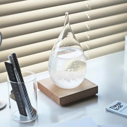 Vibrant Digital Weather Station Screen