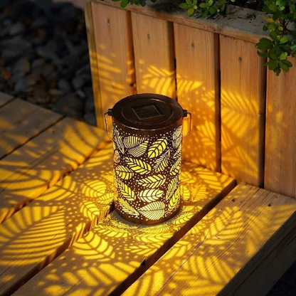 Outdoor Green Energy Garden Light with Leaf Pattern