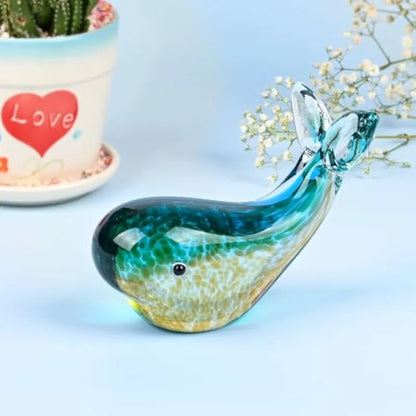 Beautiful Ocean Whale Glass Figurine