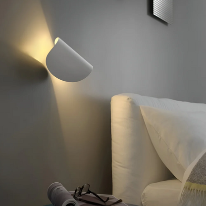 Flexible Dimmable Wall Lamp