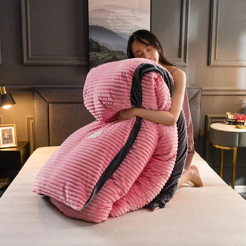 Cozy Fleece Bedding Set