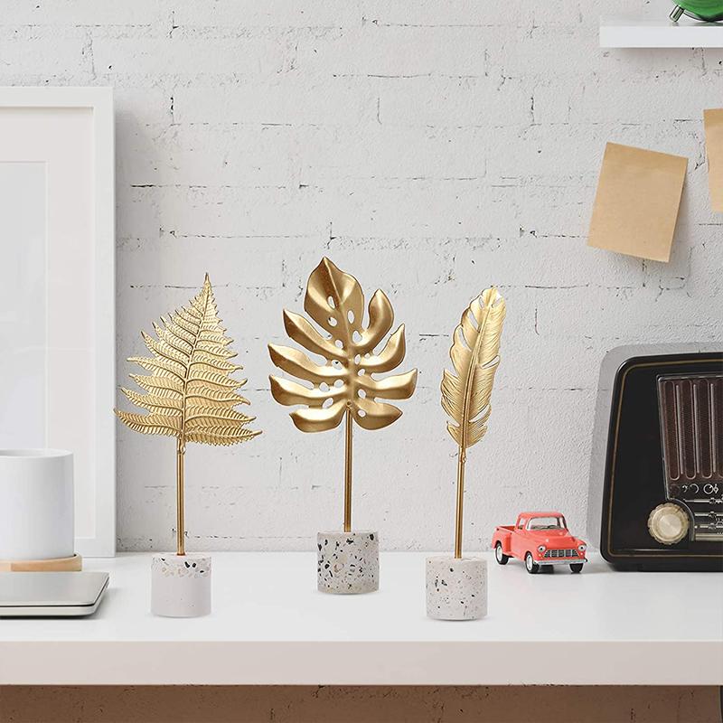 Shiny Gold Leaf Christmas Decorations