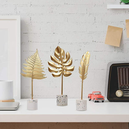 Shiny Gold Leaf Christmas Decorations