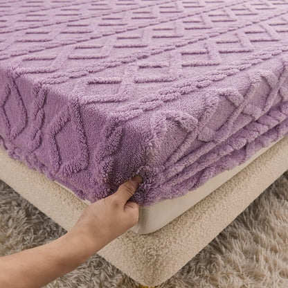 Cozy Fleece Throw Blanket for Home