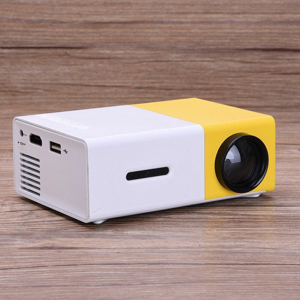 Compact 600lm Small LED Home Projector