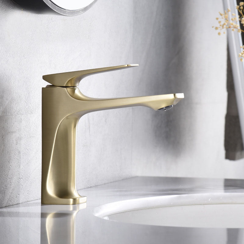 Contemporary Chrome Bathroom Sink Faucet