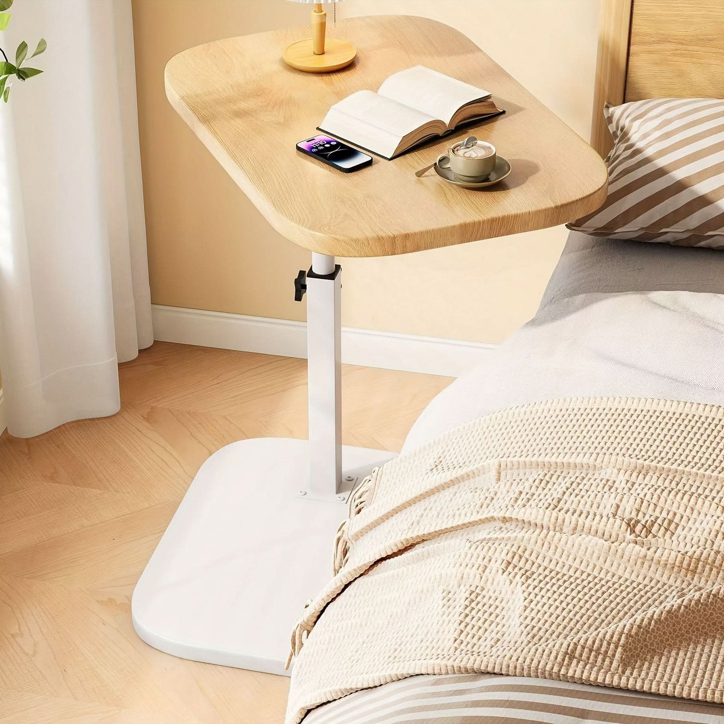 Compact Side Table - Wood and Metal Design