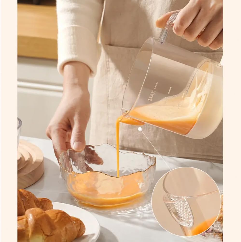 Easy Pour Measuring Cup with Strainer