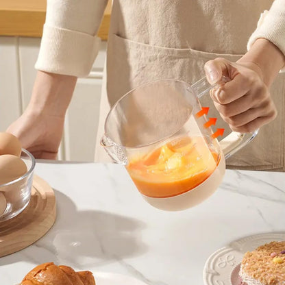 Easy Pour Measuring Cup with Strainer