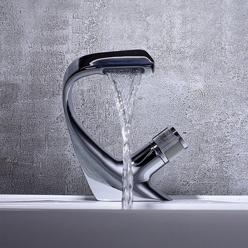 Luxury Bronze Kitchen Faucet with Gold Handle