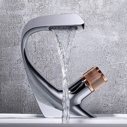 Luxury Bronze Kitchen Faucet with Gold Handle