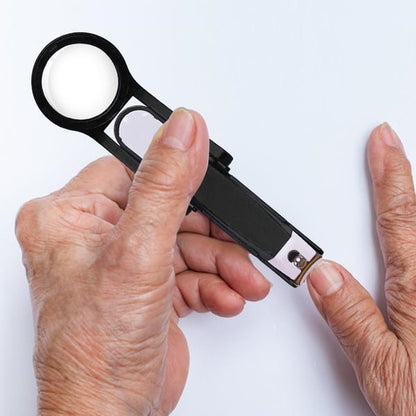 Simple Nail Cutter with Built-in Light