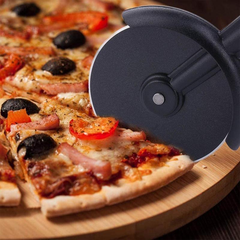 Simple Slice Pizza Wheel Cutter