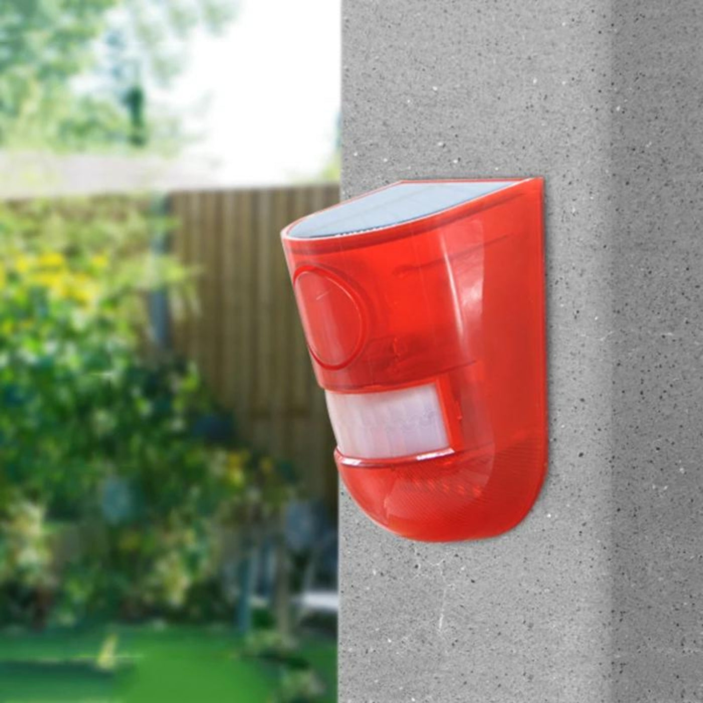 Solar Powered Animal Repellent Lamp - Luxicro