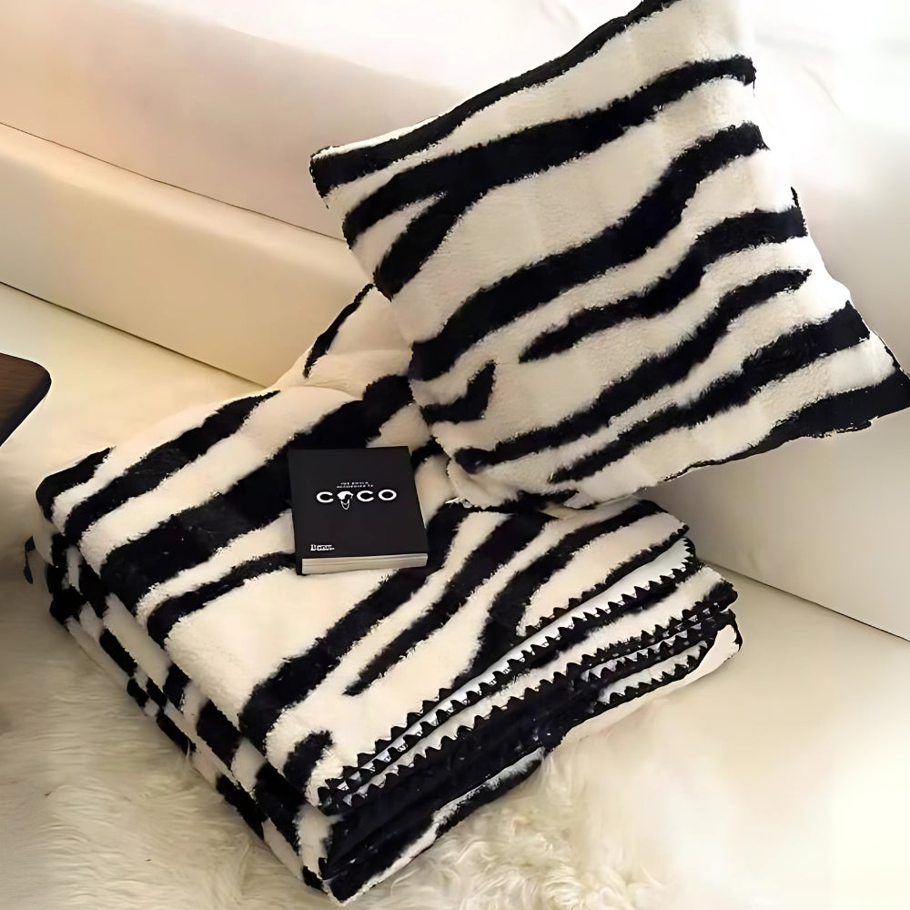 Animal Pattern Plush Faux Fur Throw Blanket