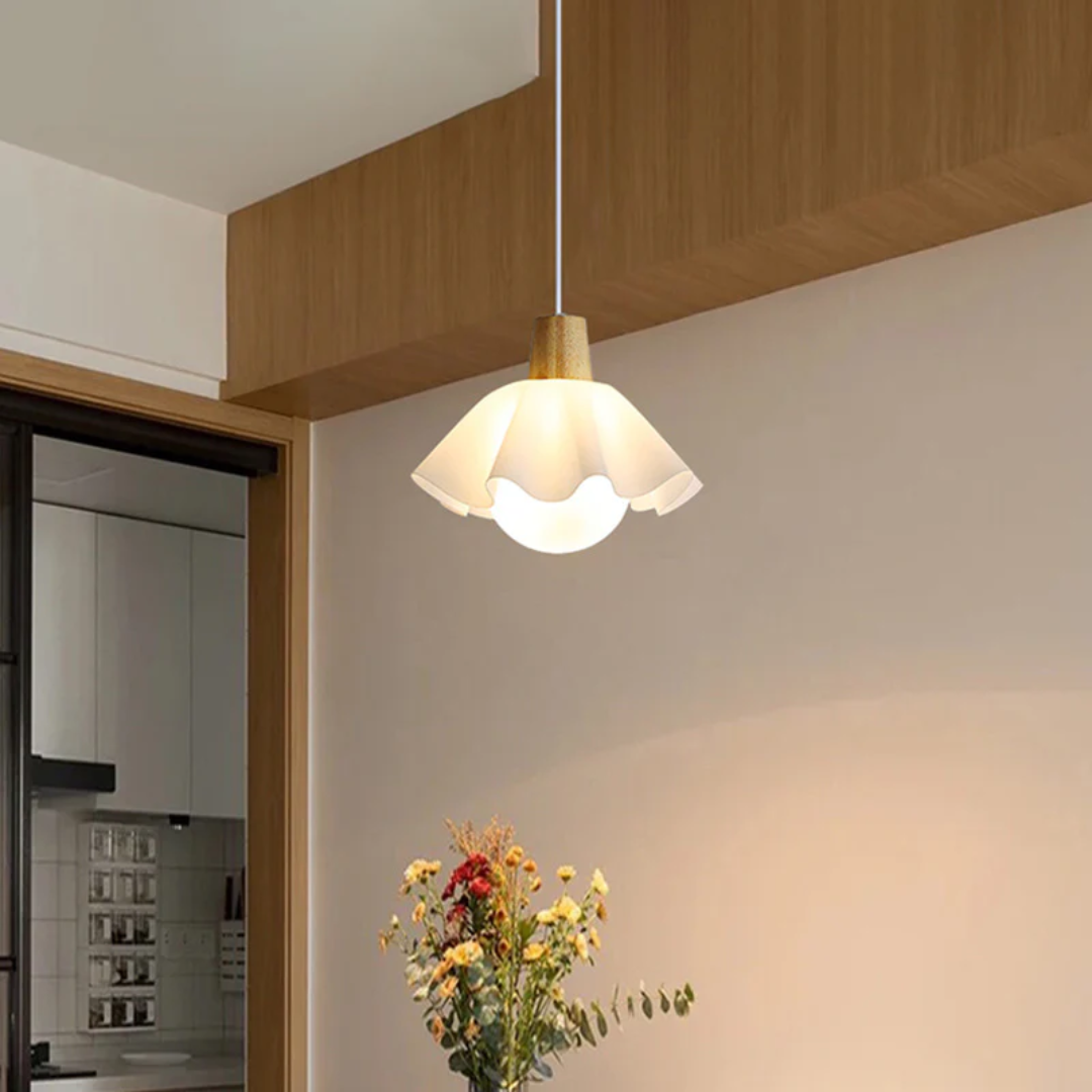 Delicate Flower Pendant Light - Luxicro